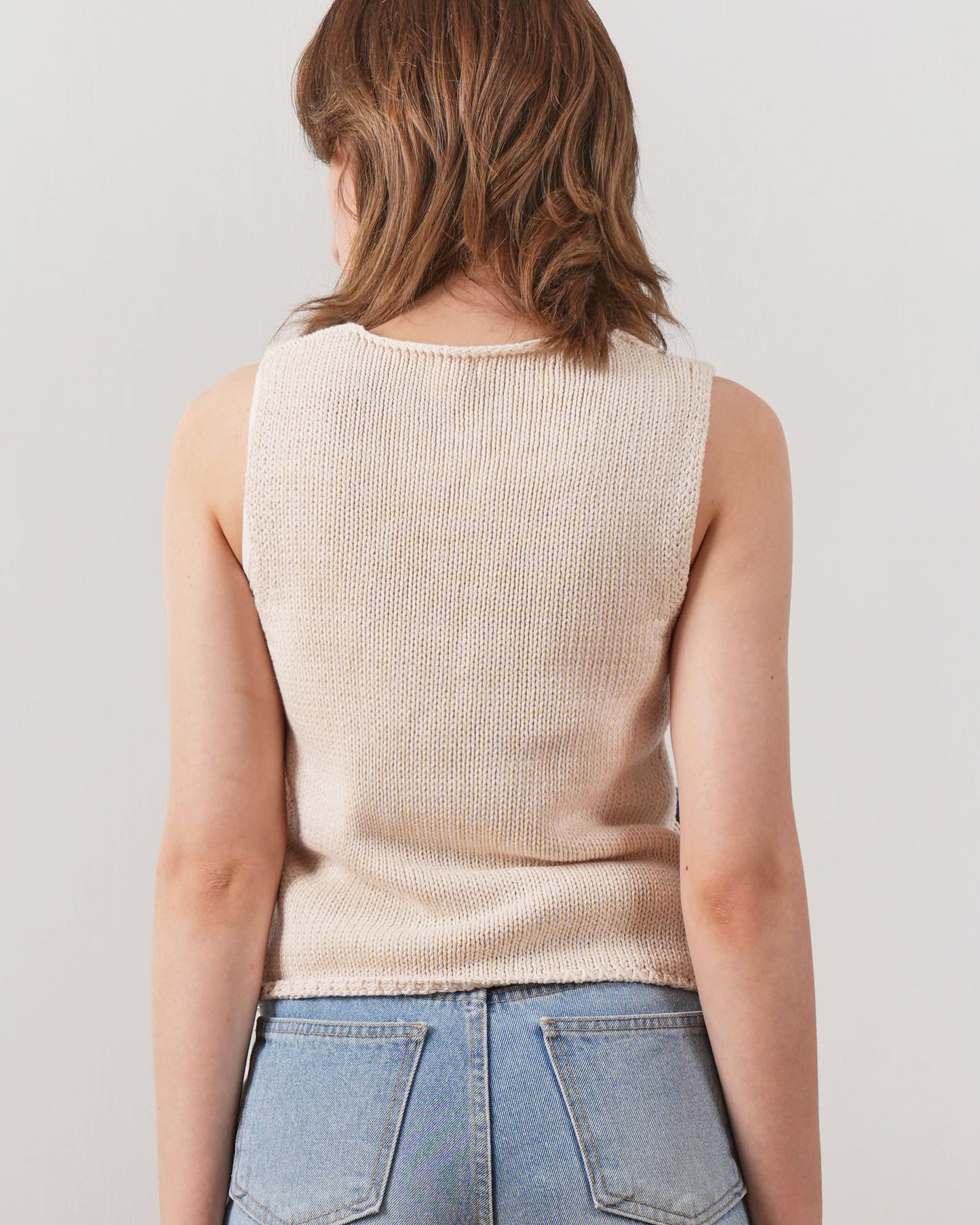 Rylie Pocket Knitted Vest in Beige – Stylish and Comfortable