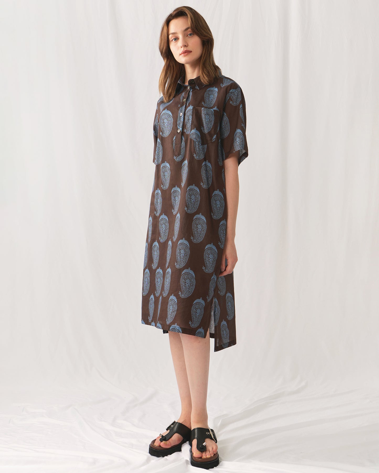 FM2050 Paisley Cotton Midi Dress – Elegant Midi Dress with Paisley Print