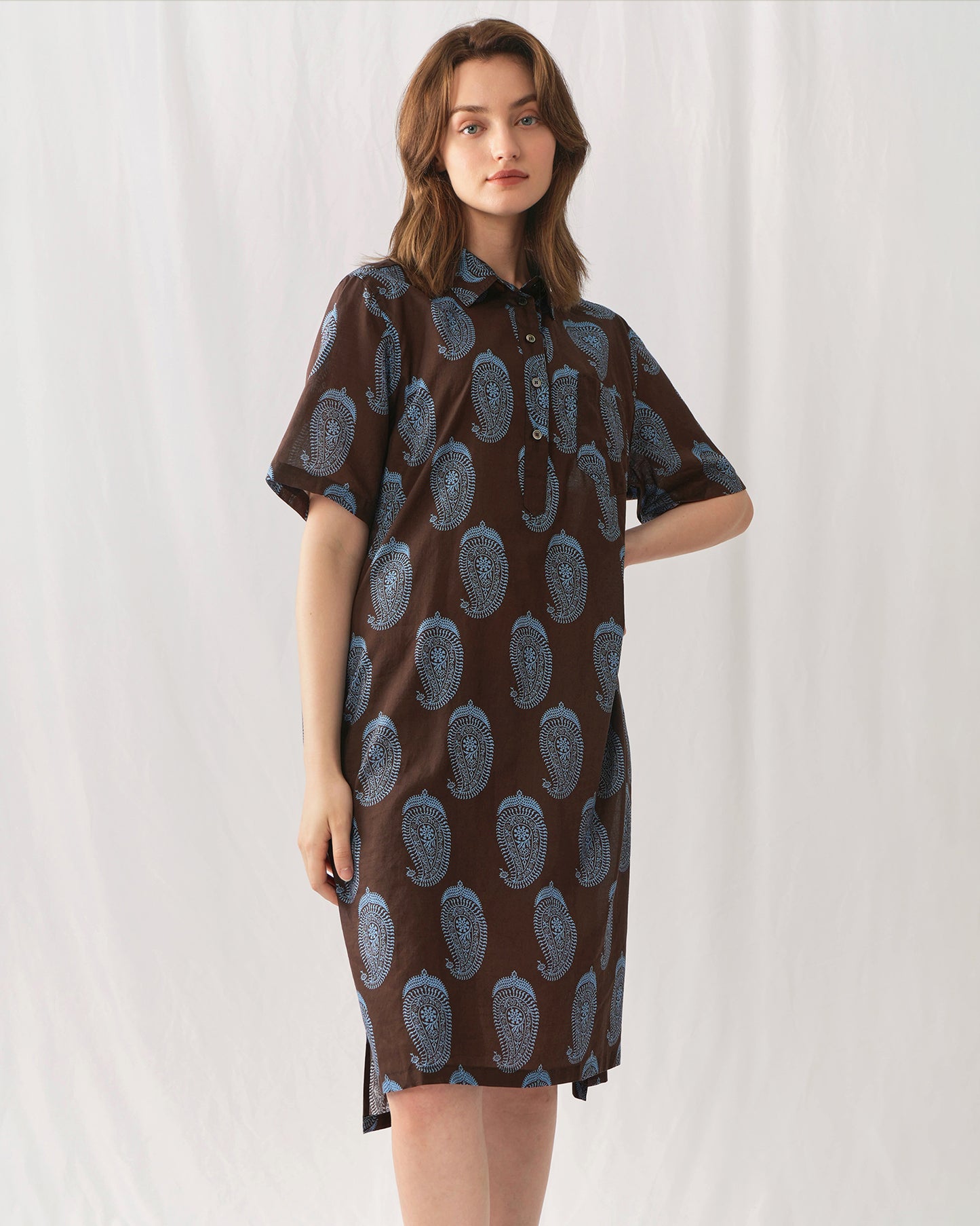 FM2050 Paisley Cotton Midi Dress – Elegant Midi Dress with Paisley Print