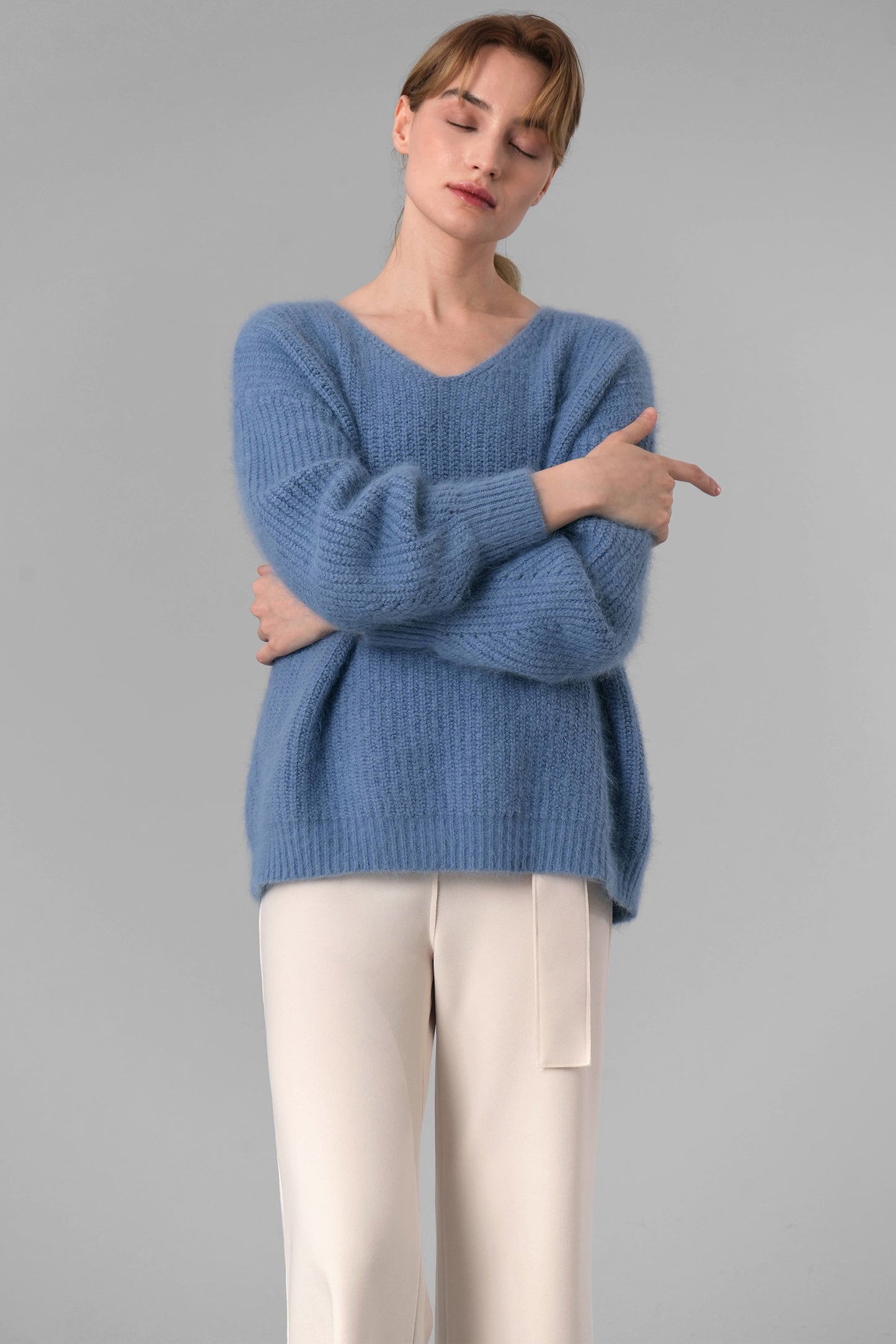 aura-super-soft-sweater-blue