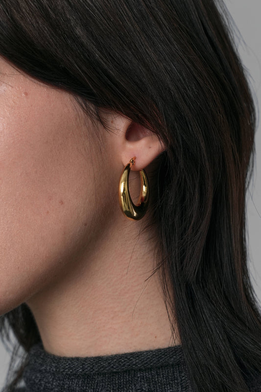 Chunky hoop earrings, Gold