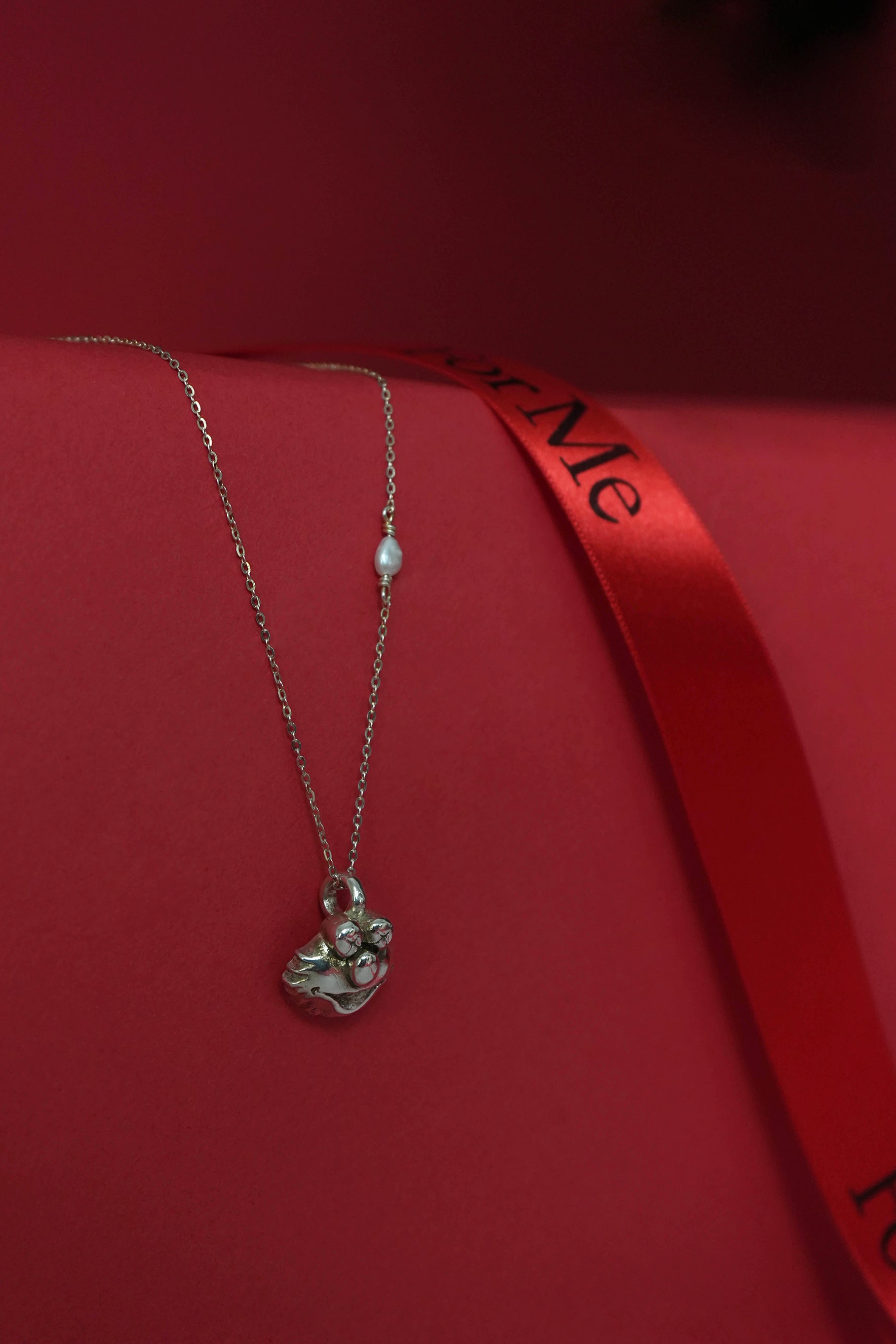 Elmo Necklace – FM2050