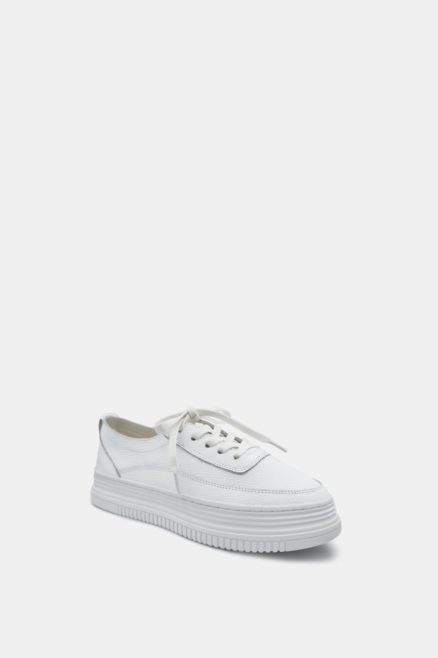 cowhide-low-top-sneakers-white