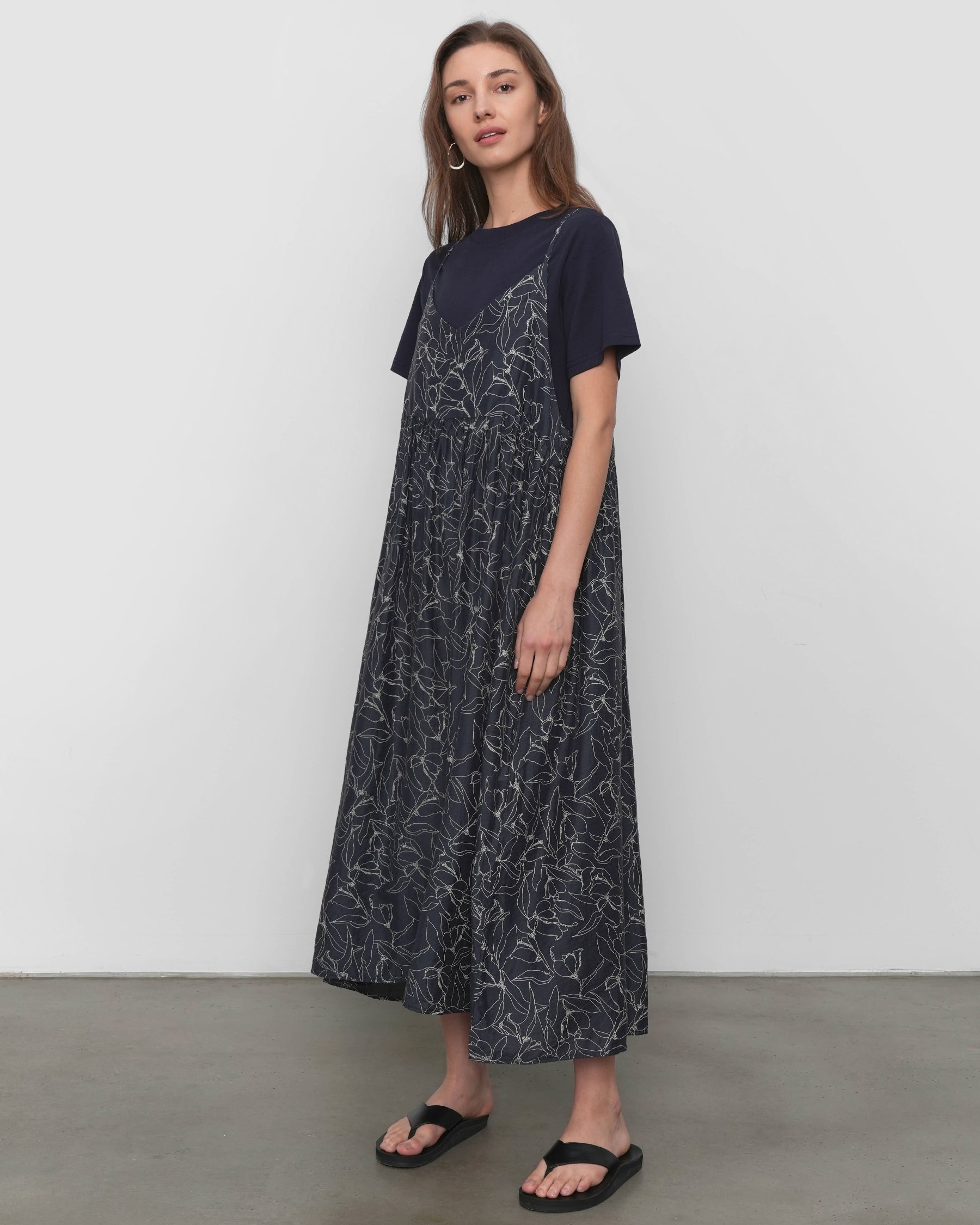 Dark Night Navy Bloom