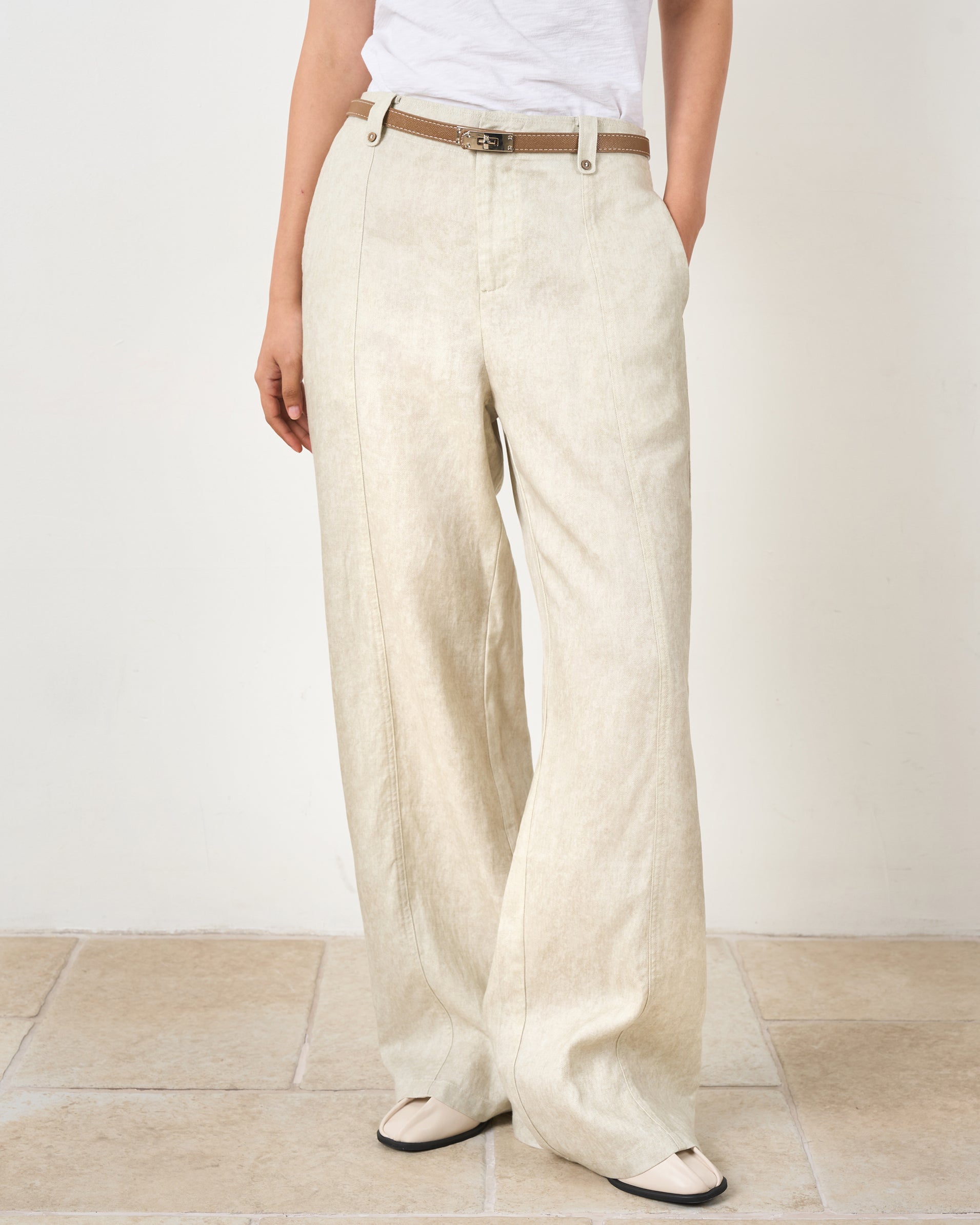 Ash Ivory