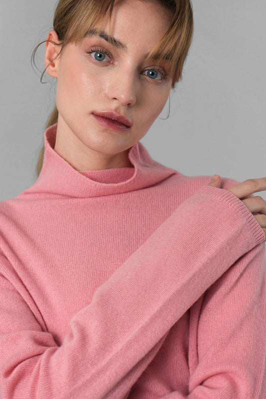 Niya Turtleneck Sweater, Pink